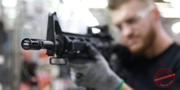 2019 01 15t214841z 1422256982 rc12282ad070 rtrmadp 3 brazil guns.jpg