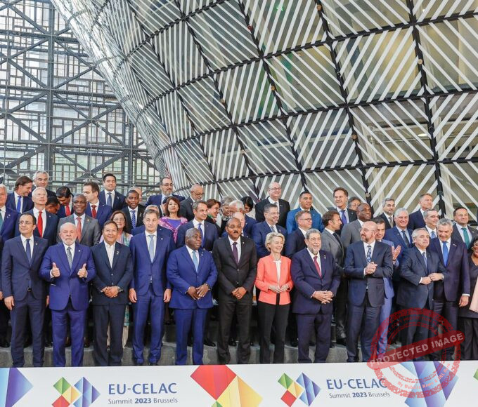 53055153718 e369bb4bf7 o.jpg