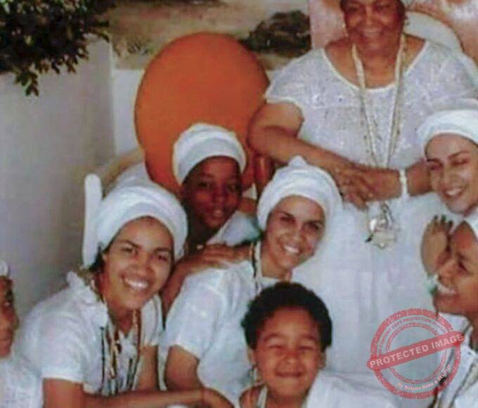 Morre mae carmen lider do terreiro do gantois em salvador.jpg